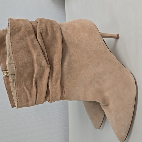 L'Agence Size 8 Beige Suede Leather Heeled Ankle Boots - Picture 2 of 9